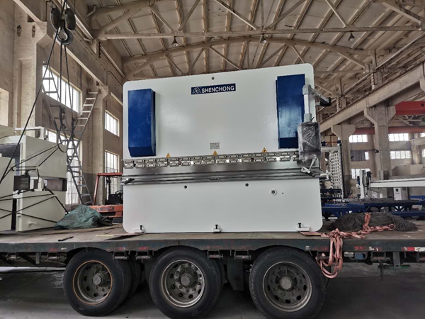 160TX3200數(shù)控折彎機(jī)