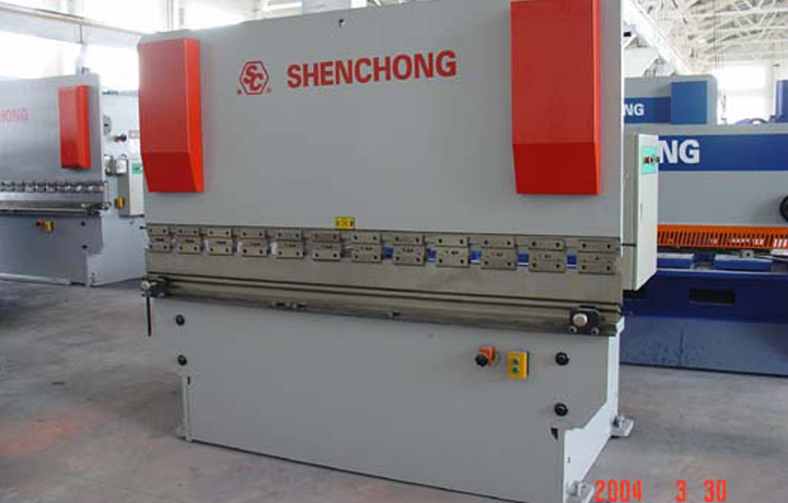 數(shù)控折彎機(jī)63T-2500.jpg