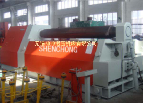SW12-16X3200四輥卷板機(jī).jpg